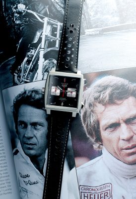 Monaco腕錶在1971年經「古早男神」Steve McQueen在電影《Le Mans》佩戴過後一炮而紅，奠定了在賽車界與腕錶界的經典地位。圖為在上海壓軸發佈的Monaco 2009–2019限量版腕錶。（HK$52,700）