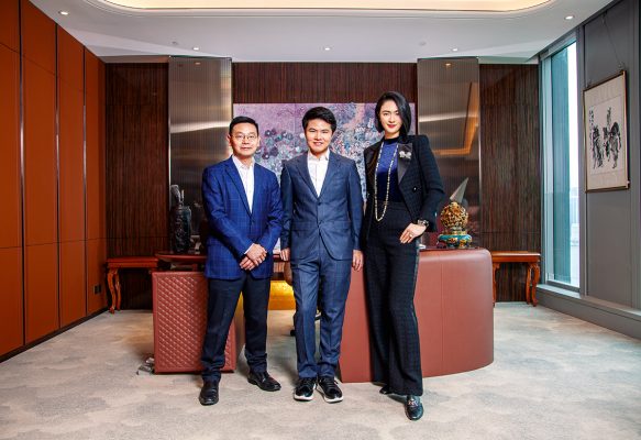 （左起）Club ZFU富馳薈總經理李贊東、Club ZFU富馳薈創辦人兼行政總裁楊凱文及Club ZFU富馳薈品牌總監李超。