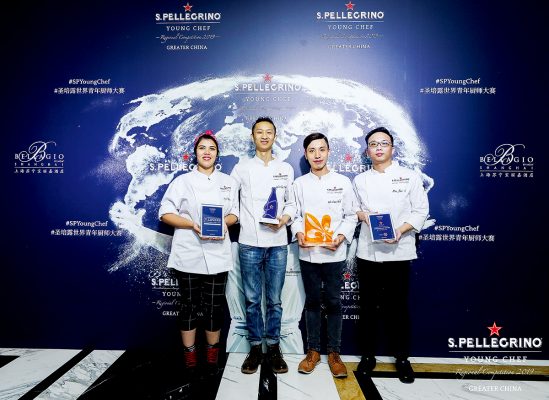 Ingrid 到上海參加2020年 S.PELLEGRINO 聖培露年輕廚師大賽大中華地區準決賽，圖為她與一眾得獎者合照。