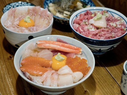 Minato食堂每一款海鮮丼都極為新鮮，每碗都想試。